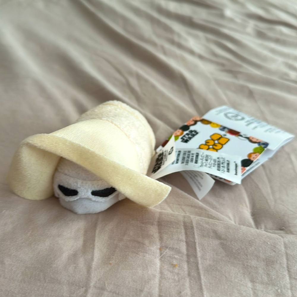 Mini tsum tsum bundle . - Picture 7 of 7